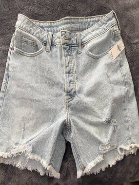 Old Navy Size 10 jean shorts